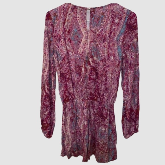 JESSICA SIMPSON PINK NARNIA LONG SLEEVE ROMPER - Picture 3 of 11